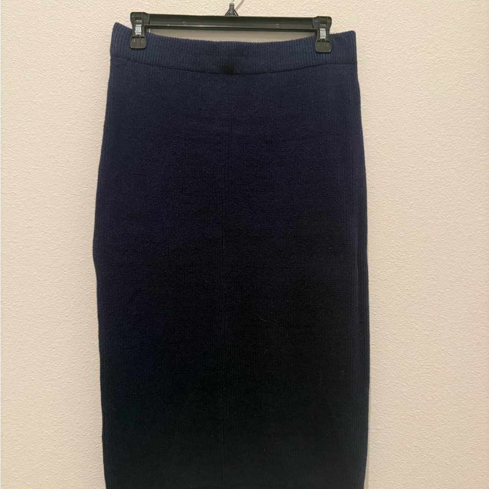 Elegant Navy Blue Women's Skirt
